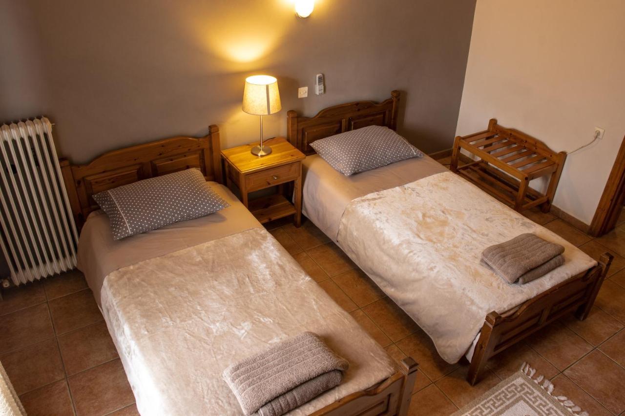 Hotel Defkalion Alli Meria ภายนอก รูปภาพ