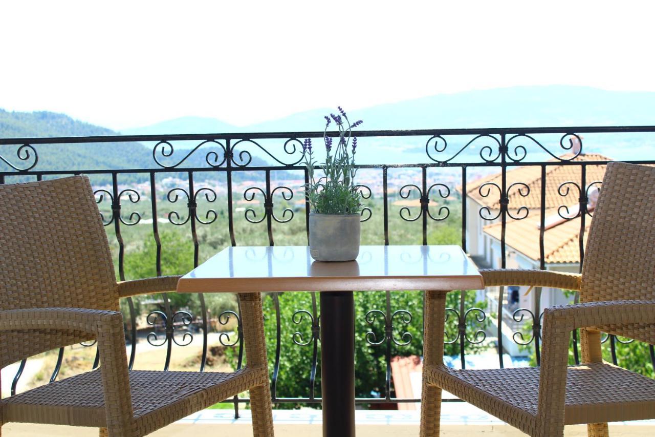 Hotel Defkalion Alli Meria ภายนอก รูปภาพ