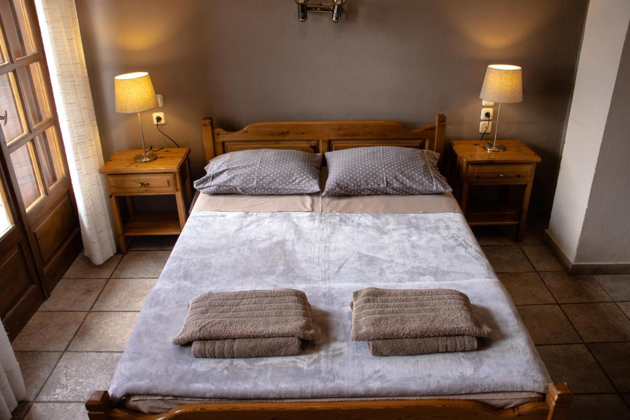 Hotel Defkalion Alli Meria ภายนอก รูปภาพ