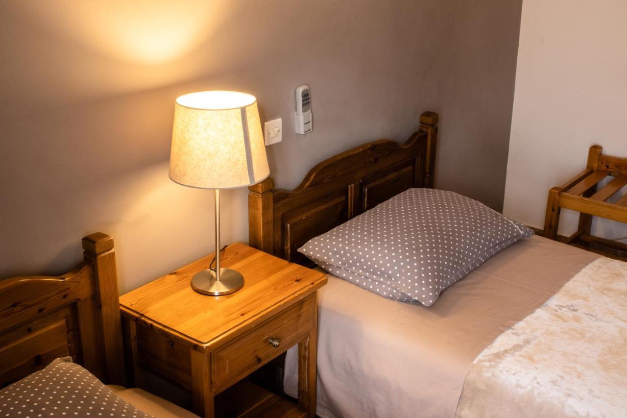 Hotel Defkalion Alli Meria ภายนอก รูปภาพ