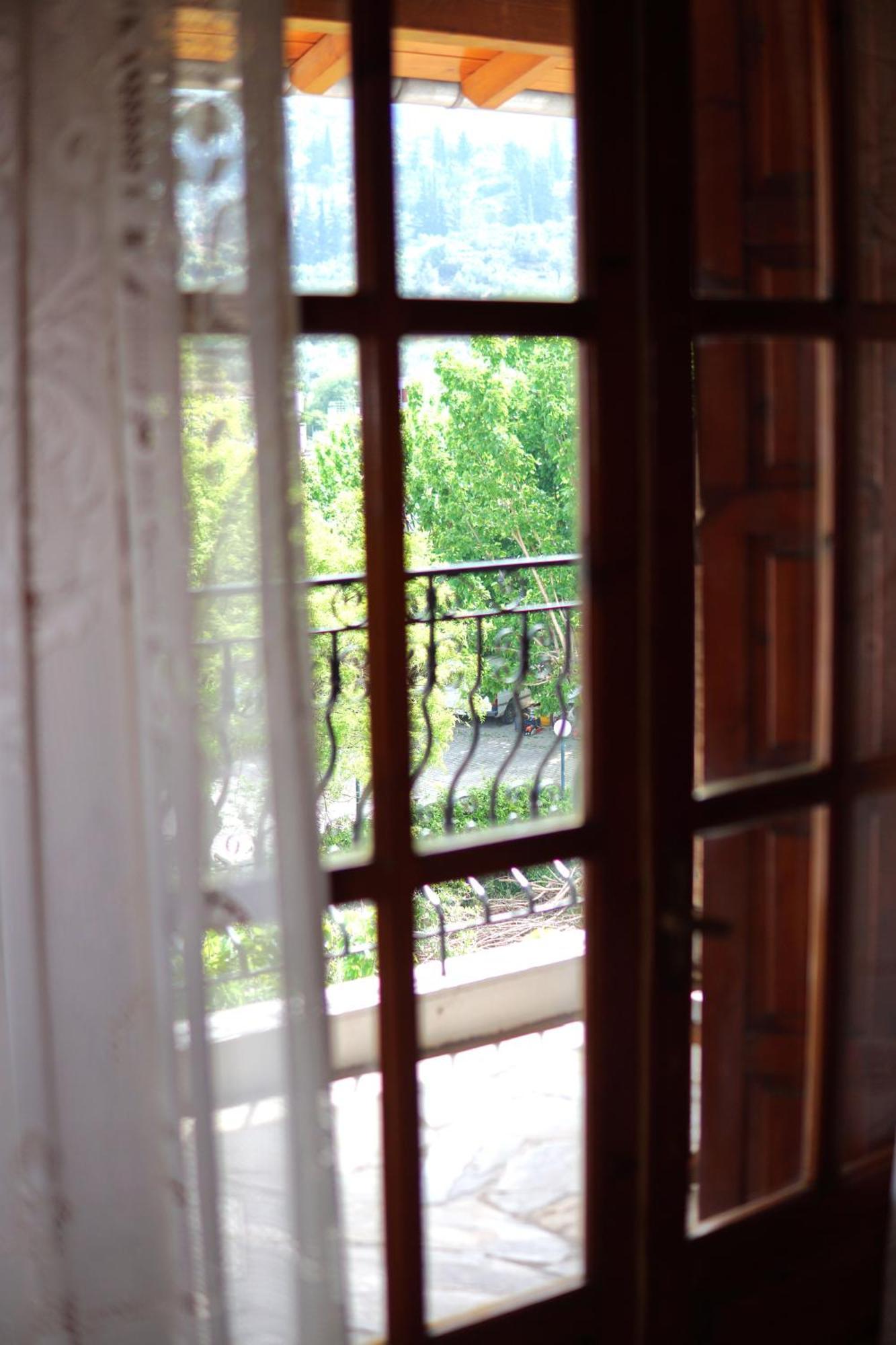Hotel Defkalion Alli Meria ภายนอก รูปภาพ