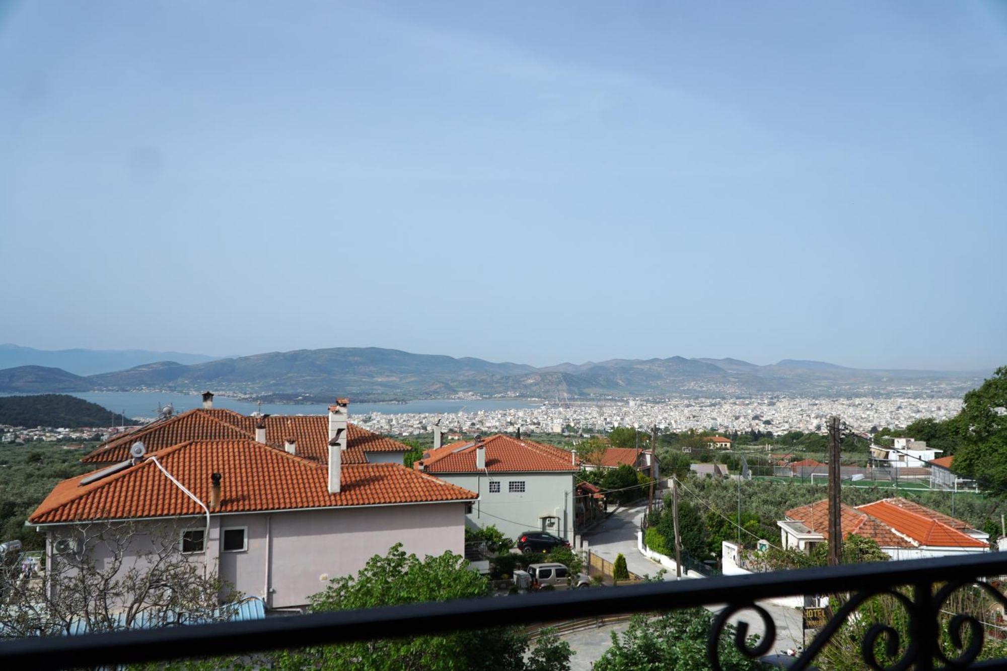 Hotel Defkalion Alli Meria ภายนอก รูปภาพ